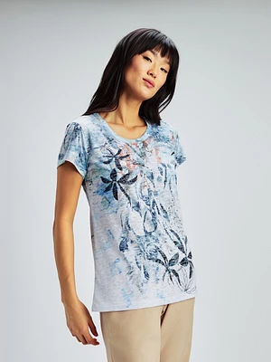 Short-sleeve semi-fitted t-shirt