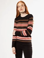 Long-sleeve semi-fitted pullover sweater
