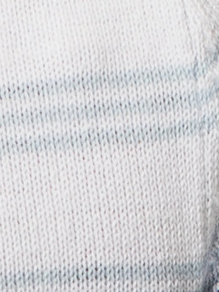 Long-sleeve semi-fitted pullover sweater