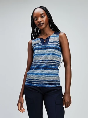Semi-fitted tank top