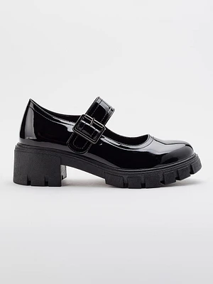 Wedge shoes