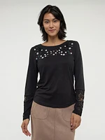 Long-sleeve semi-fitted t-shirt