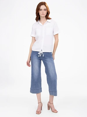 Short-sleeve semi-fitted blouse with buttons