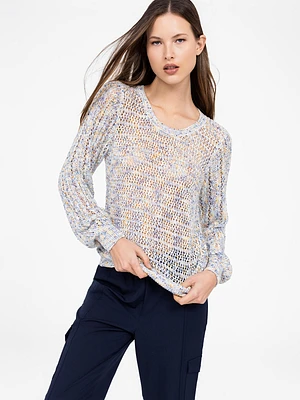 Long-sleeve semi-fitted pullover sweater