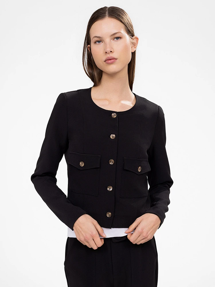 Long-sleeve semi-fitted vest