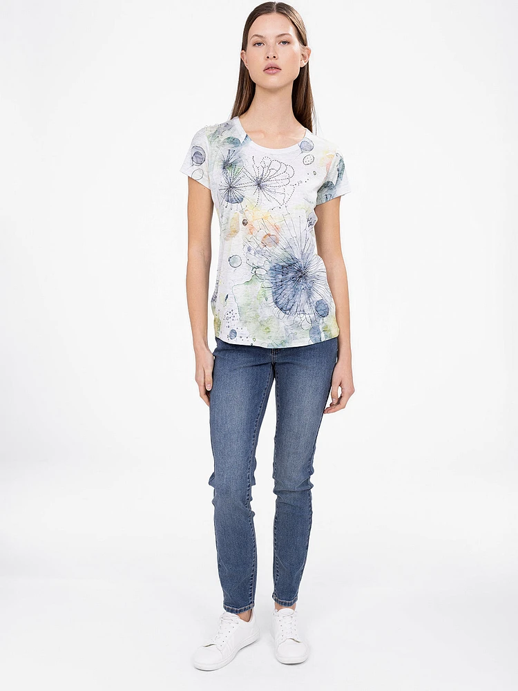 Short-sleeve semi-fitted t-shirt