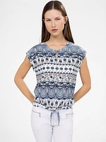 Short-sleeve semi-fitted t-shirt