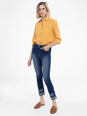 Fitted skinny denim capri
