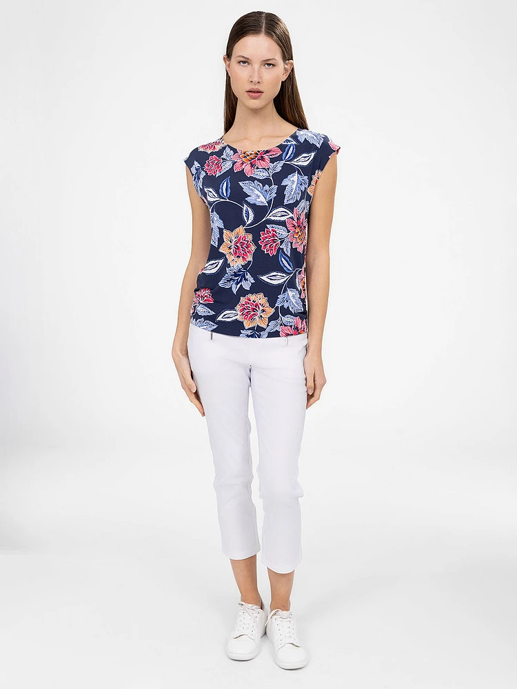 Short-sleeve semi-fitted t-shirt