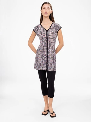 Short-sleeve semi-fitted tunic
