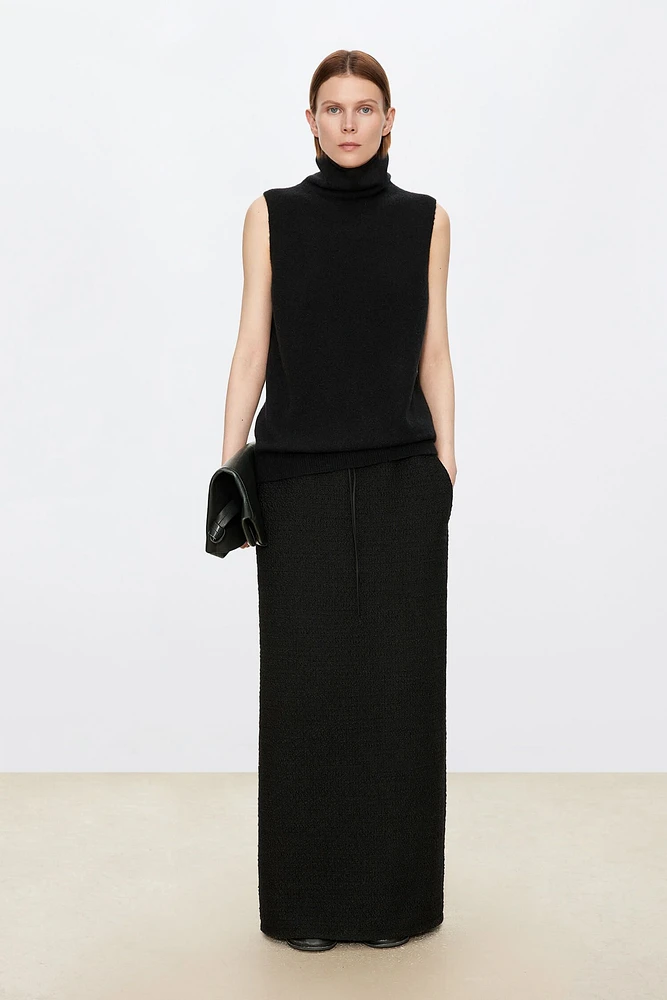 Cashmere Stretch High-Neck Vest