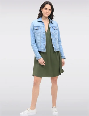 Modern Stretch Cotton Light Wash Denim Jean Jacket by Baccini
