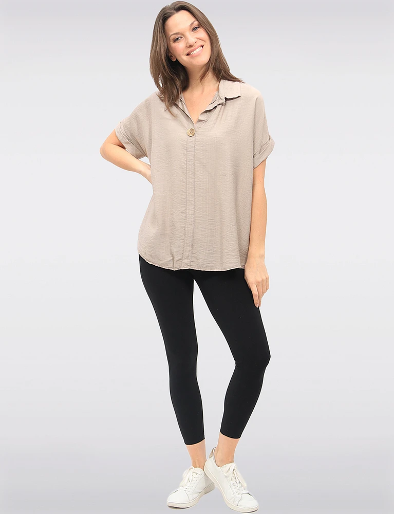 Versatile Classic High-Waisted Black Leggings with Stretchy Fabric by GWV