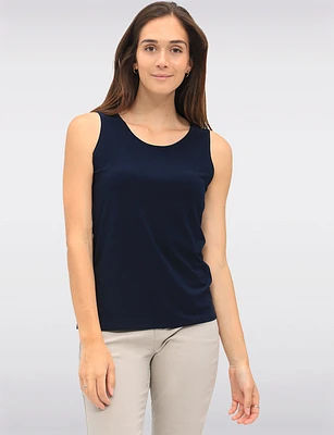 Versatile Classic Solid Camisole with Round Neck by GWV