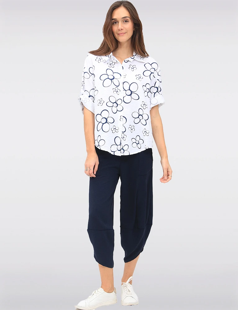 Bold Floral Button-Up Collared High-Low Design 3/4 Sleeves Shirt by Froccella
