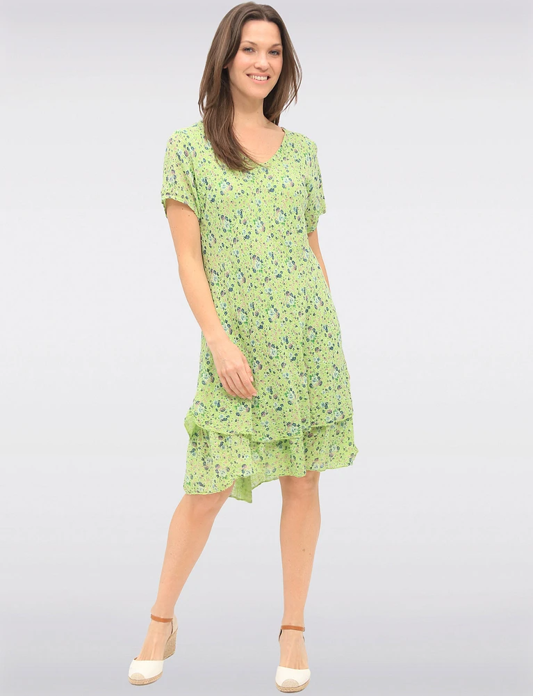 Slim Fit Two-Tiered Short Sleeve Floral Print V-neck Crinkled Dress By Froccella