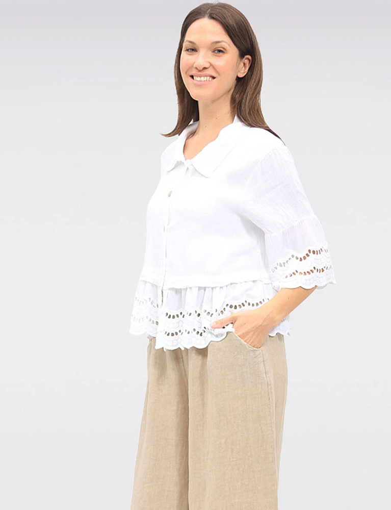 Chic Eyelet-Trimmed Button-Front Linen Shirt with Collar by Froccella