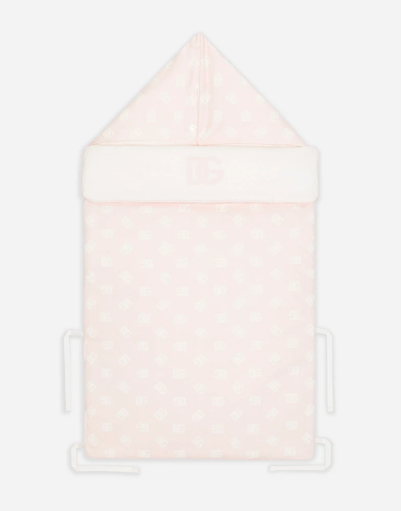 Jersey nest with DG logo print