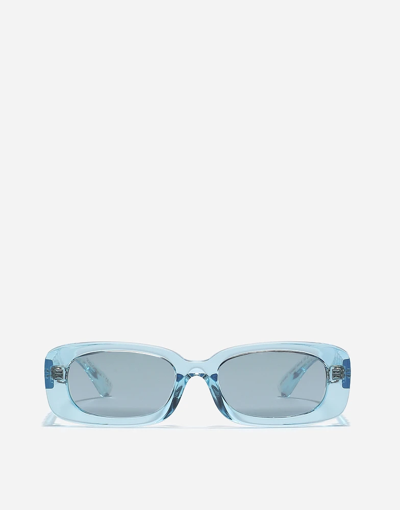 DG logo sunglasses