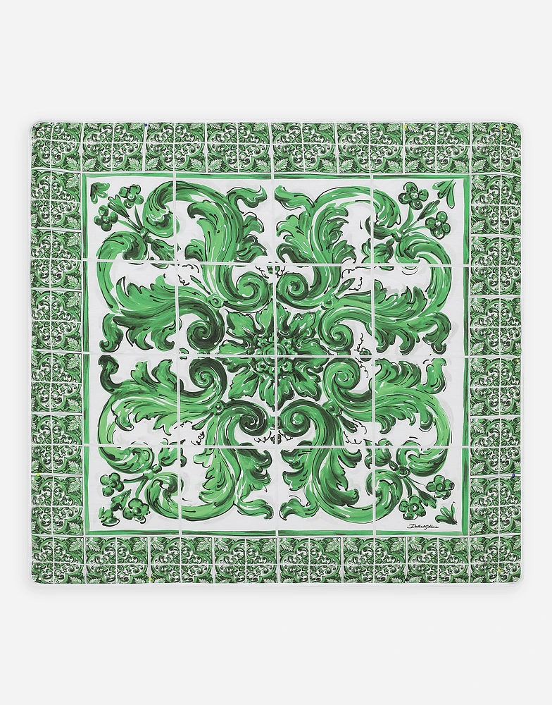 Jersey blanket with green majolica print