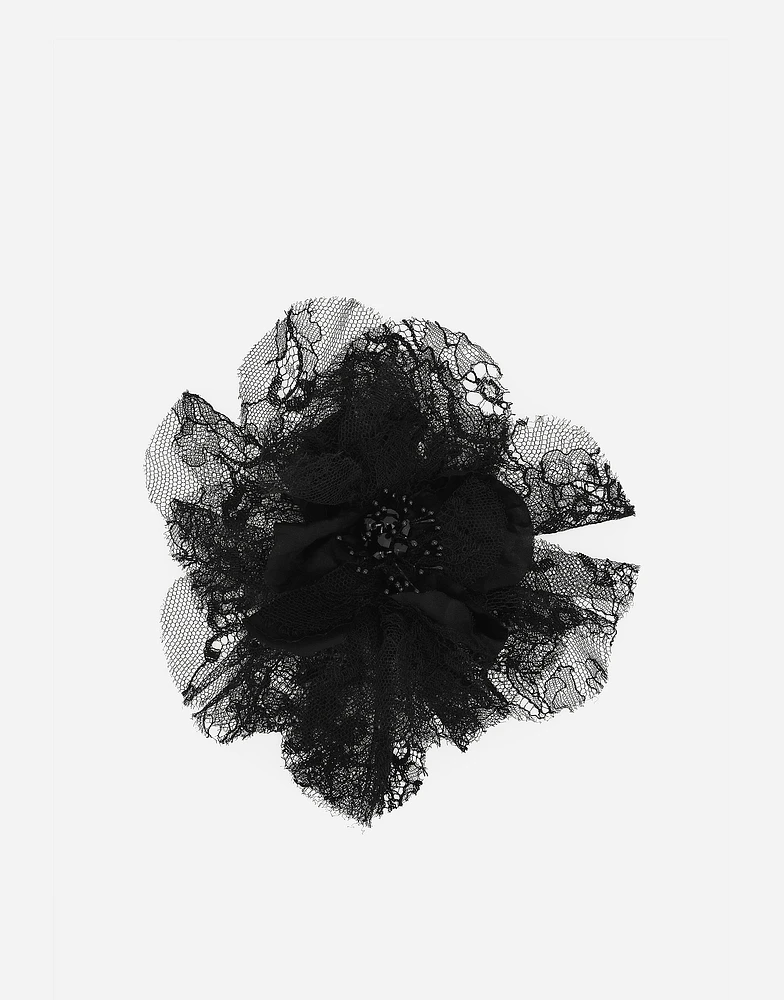Flower brooch