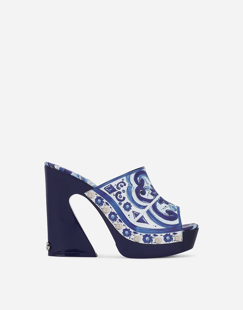 Majolica-print polished calfskin clogs