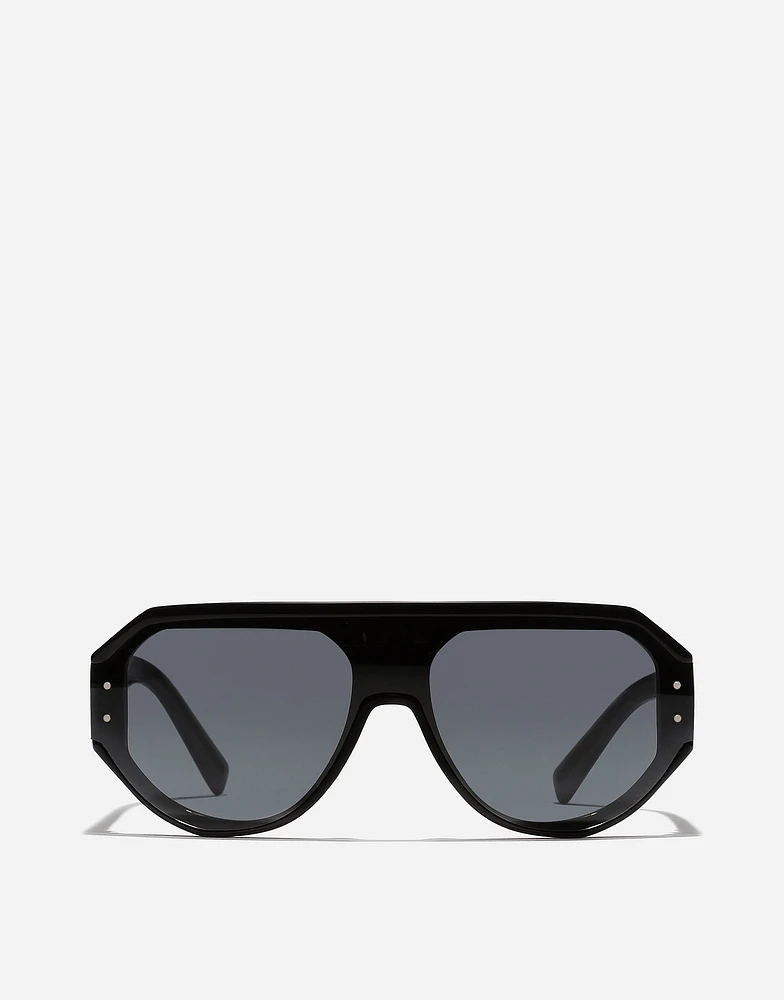 DG LOGO PLAQUE Sunglasses