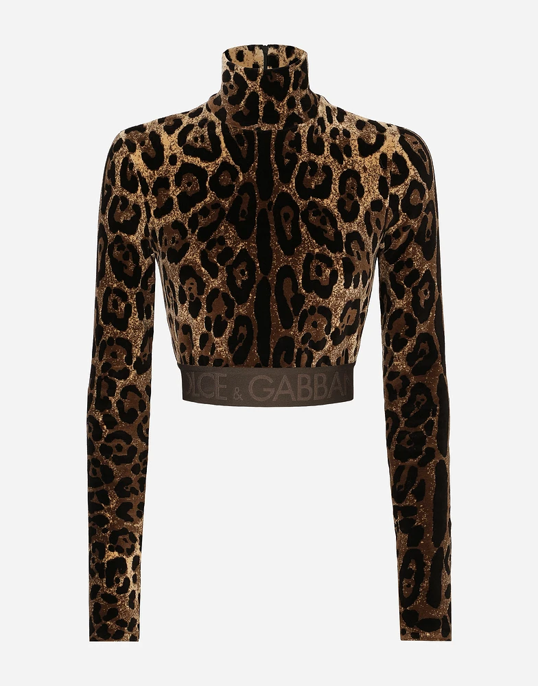 Chenille turtle-neck top with jacquard leopard design