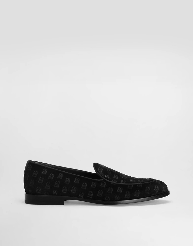 Velvet slippers