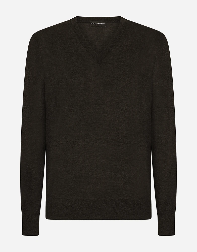 Cashmere v-neck sweater