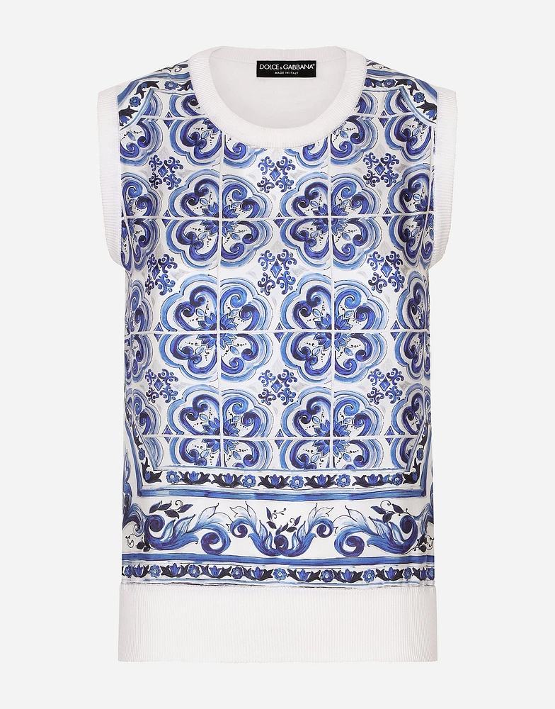 Sleeveless silk and twill sweater with majolica print