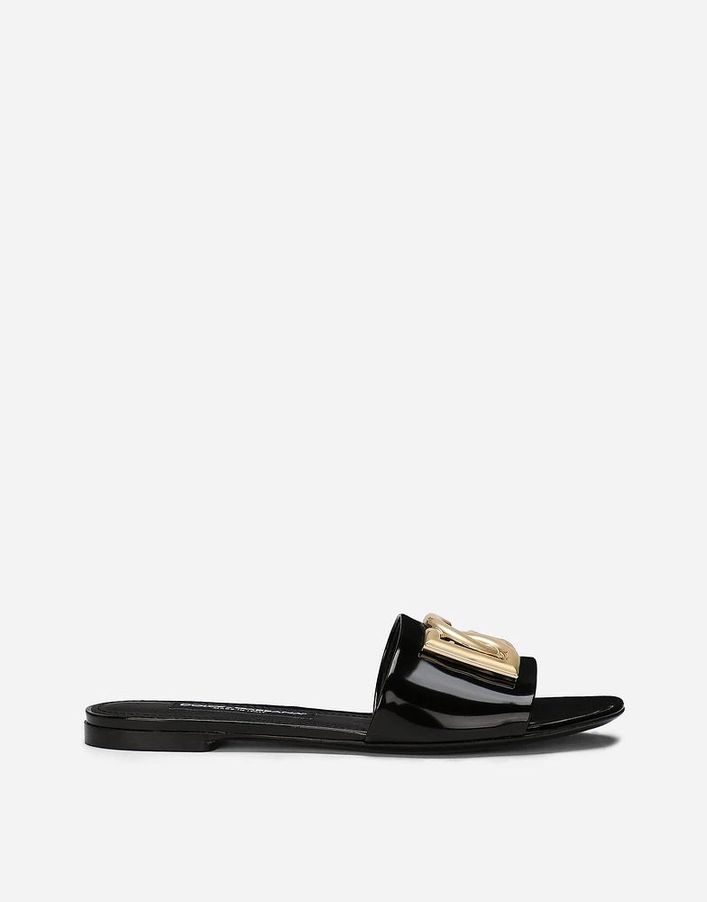 Polished calfskin sliders