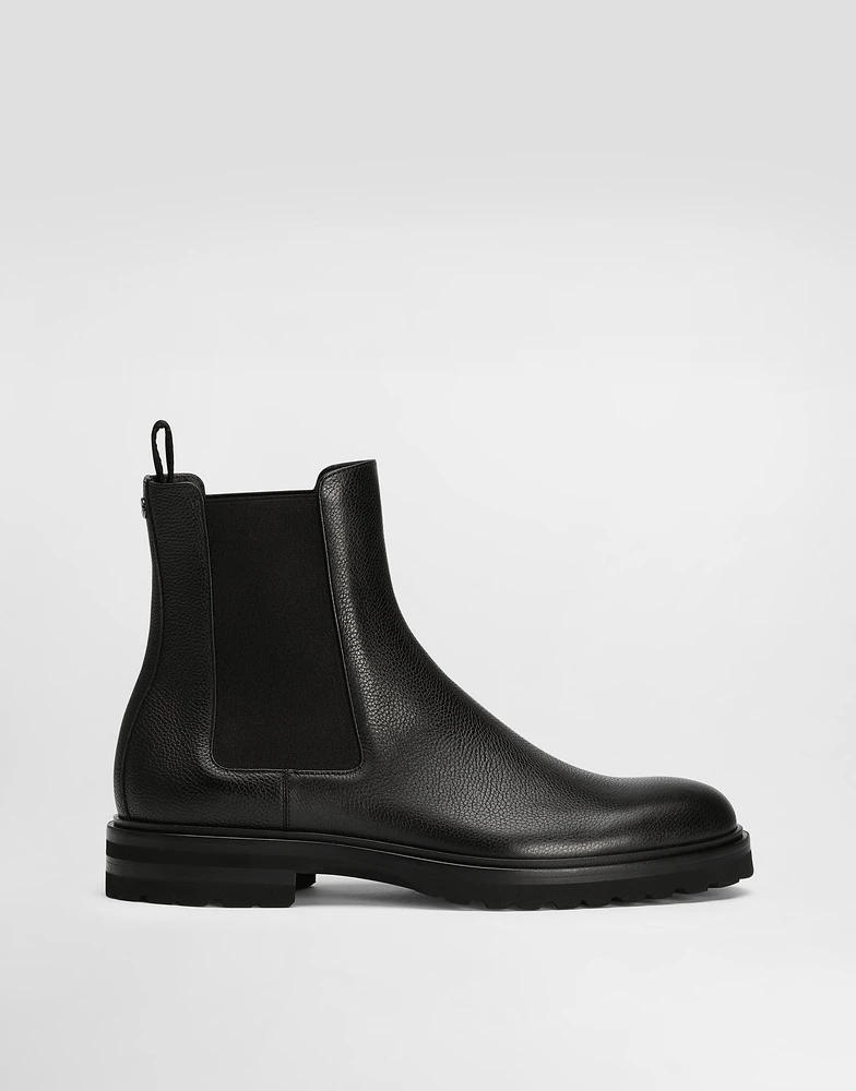 Grainy calfskin ankle boots