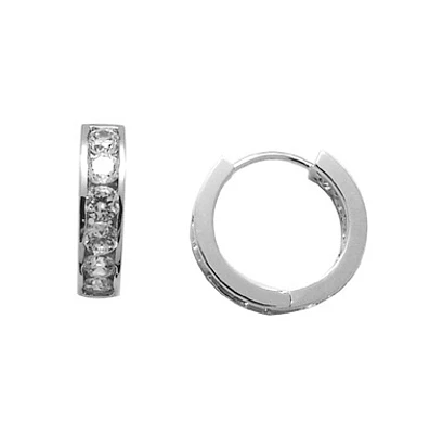 Boucles d'oreilles de genre huggies en argent sterling serties de zircons cubiques. Color: blanc | Doucet Latendresse