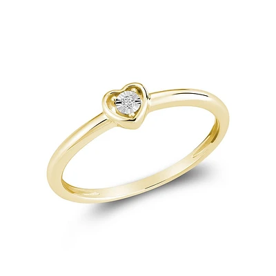 10K Gold Heart Diamond Ring. Color: yellow | Doucet Latendresse