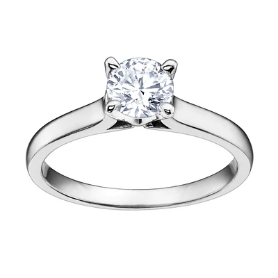 Solitaire Ring in 14k white gold and 0.70 carat Lab Grown Diamond. Color: white | Doucet Latendresse