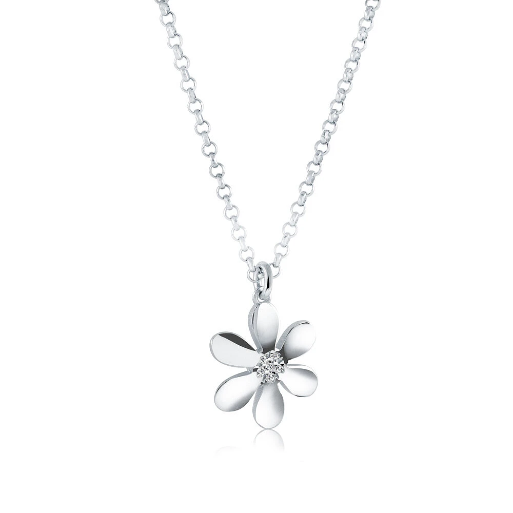 Pendentif avec chaine 16