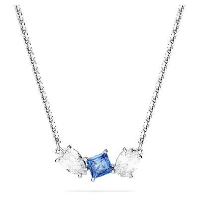 Chain for women. Color: white | Doucet Latendresse