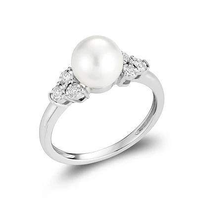 Pearl Cocktail Ring - 10k White Gold & Diamonds. Color: white | Doucet Latendresse