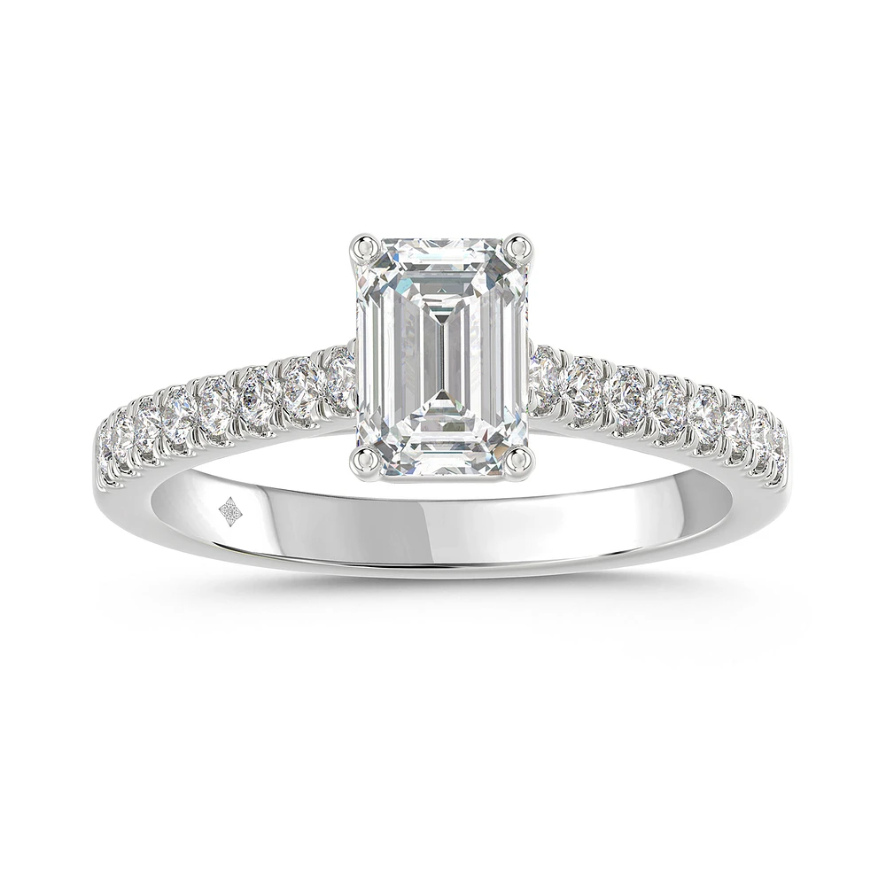 Bague de Fiançailles en Or 14K avec Diamant de Laboratoire Taille Émeraude et Anneau Pavé. Color: blanc | Doucet Latendresse