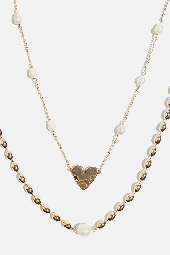 Ensemble de colliers à perles avec pendentif de cœur