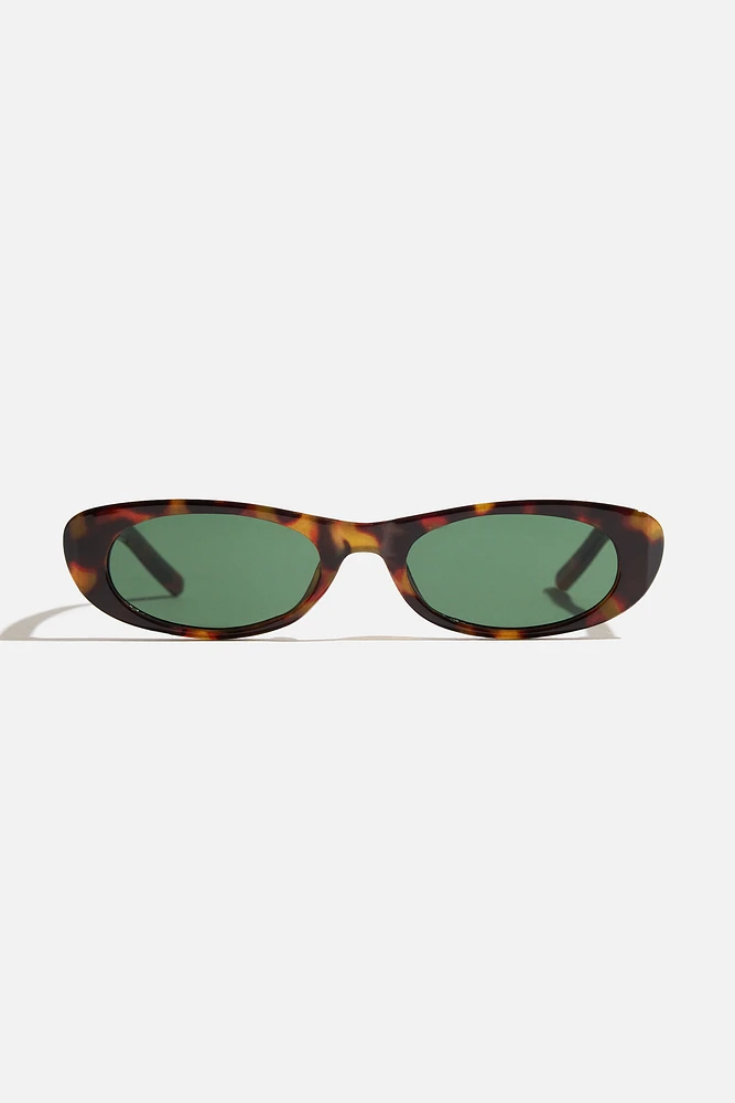 Super Slim Oval Sunglasses