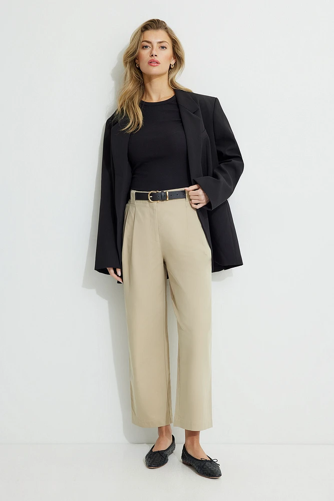 Pantalon droit à la cheville taille haute