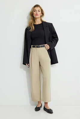 Pantalon droit à la cheville taille haute