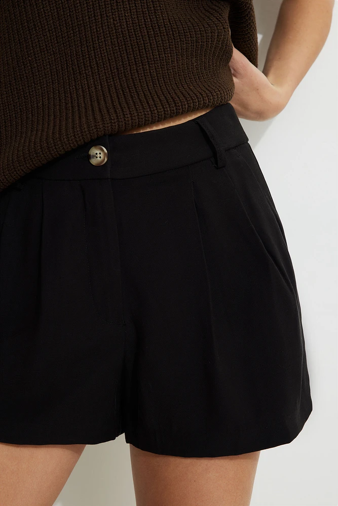 Pleated Twill Shorts