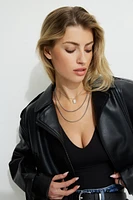 Ensemble de 3 colliers avec médaillon
