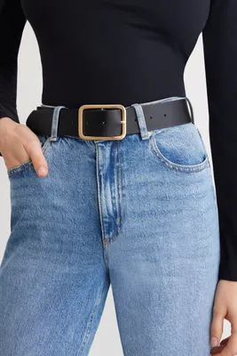 Ceinture à boucle carrée arrondie