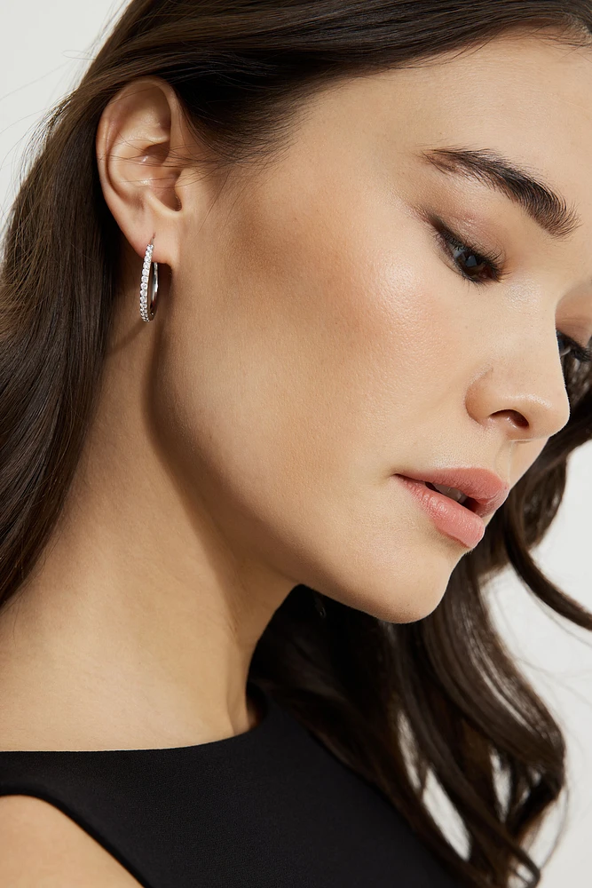 Ensemble de 3 paires d’anneaux d’oreilles ornés de pierres