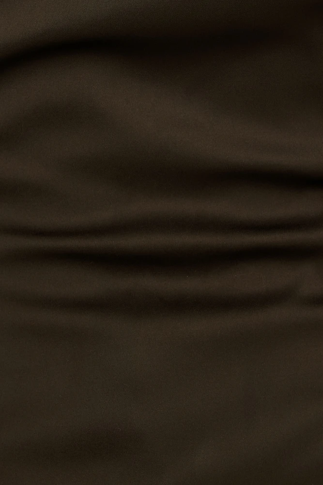 Camisole boutonnière en satin