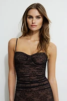 Robe maxi à col en cœur dentelle